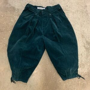 Vintage warehouse forest green made in England corduroy knee capri pants